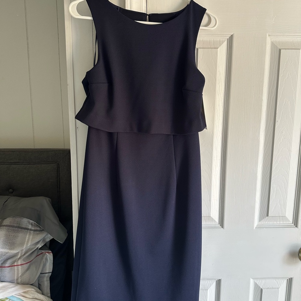 Elegant Navy Blue Sleeveless Dress